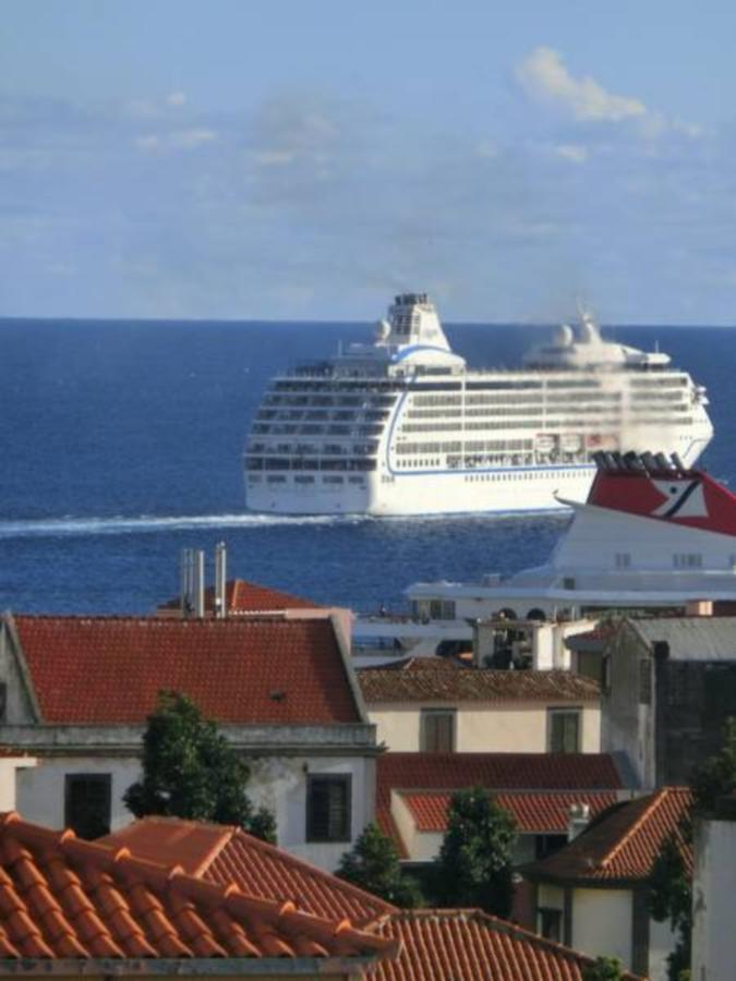 Apartament Ladeira Funchal Centerアパートメント エクステリア 写真